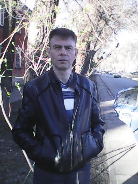  7881520  Alex, 54 ,    
