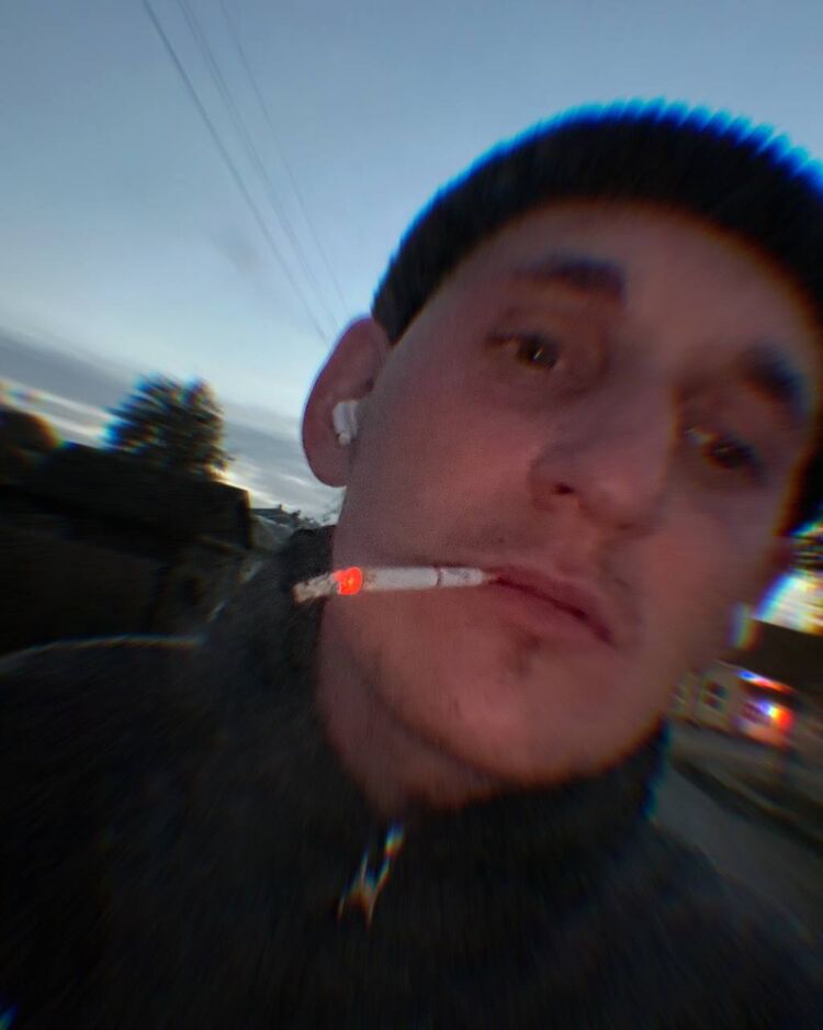  47384870  , 24 ,    