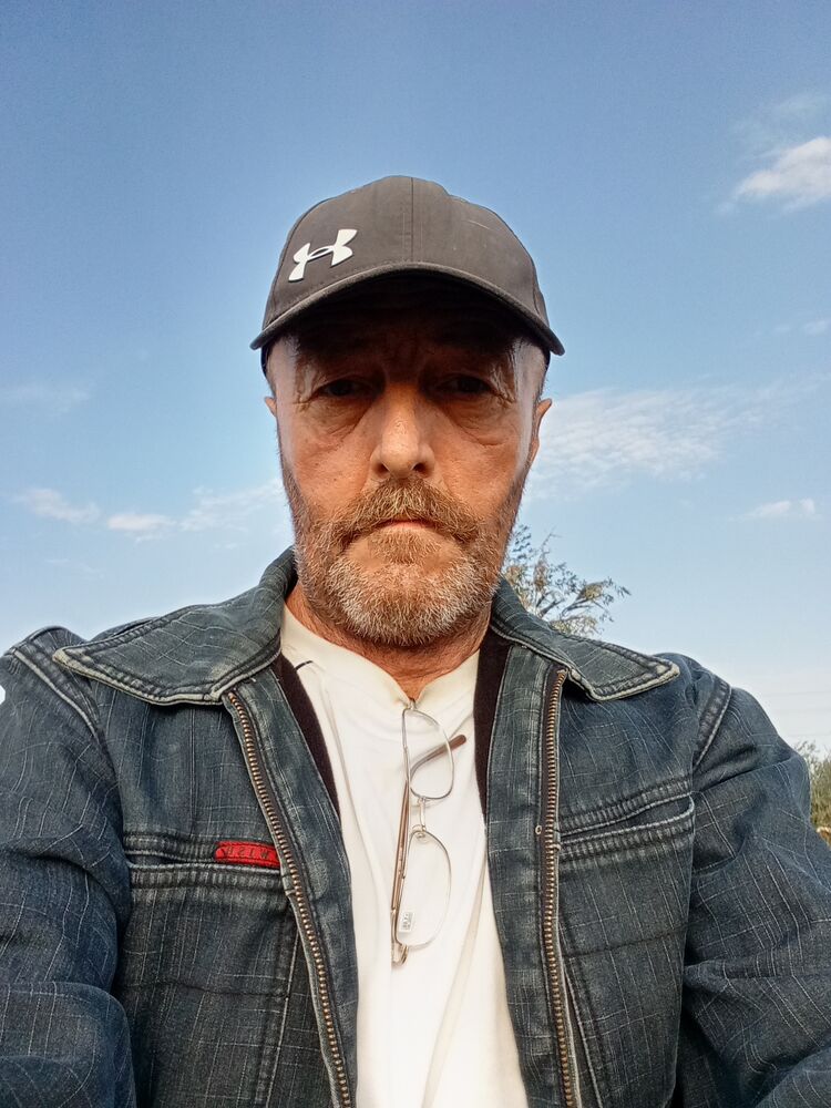  46022770  , 56 ,    