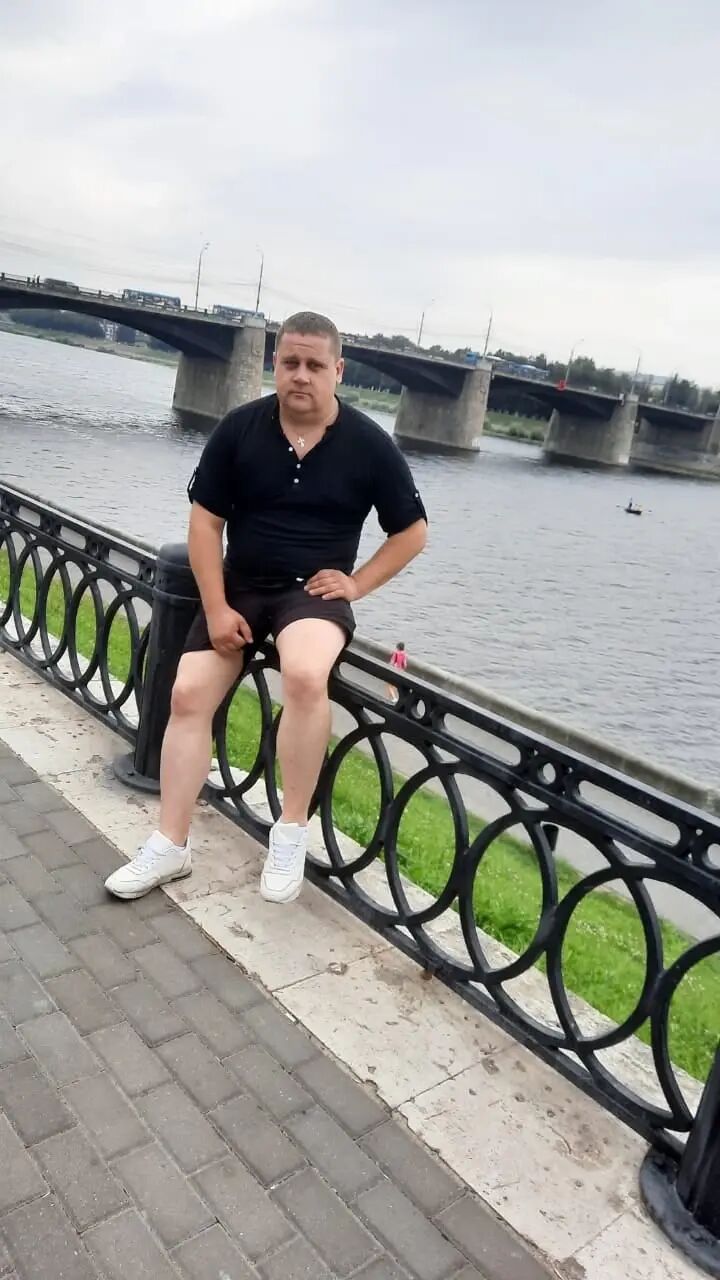  ,   Alexander, 36 ,  