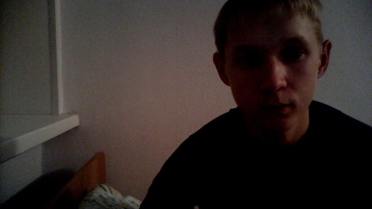  ,   Artur, 29 ,   