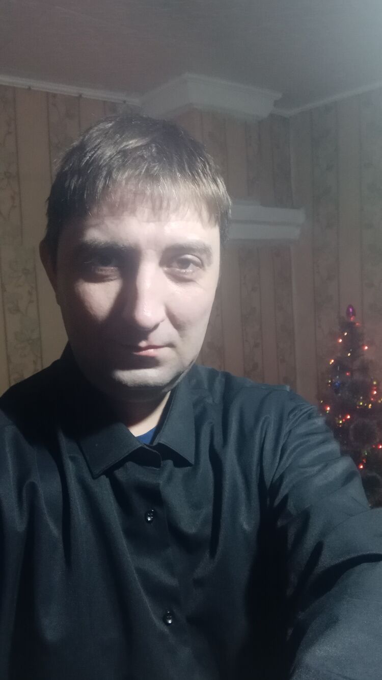  31598520  , 40 ,    