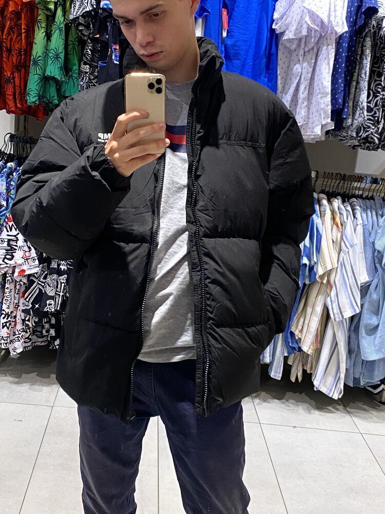  46931990  Boris, 22 ,    