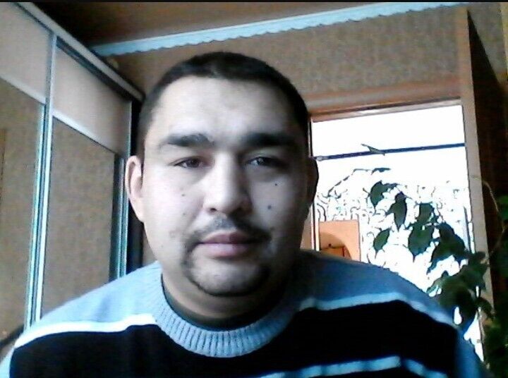  46477270  , 42 ,    