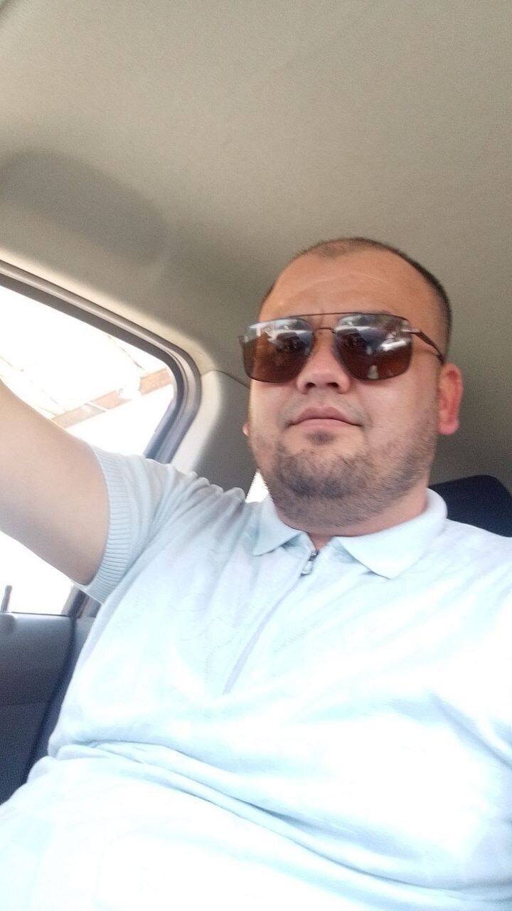  28320890  Shovkat, 39 ,    