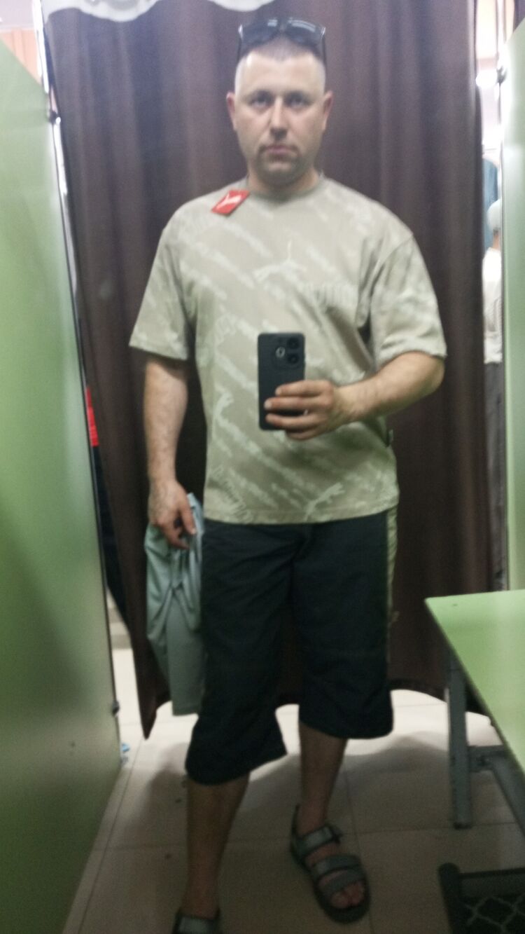  52801750  , 33 ,    