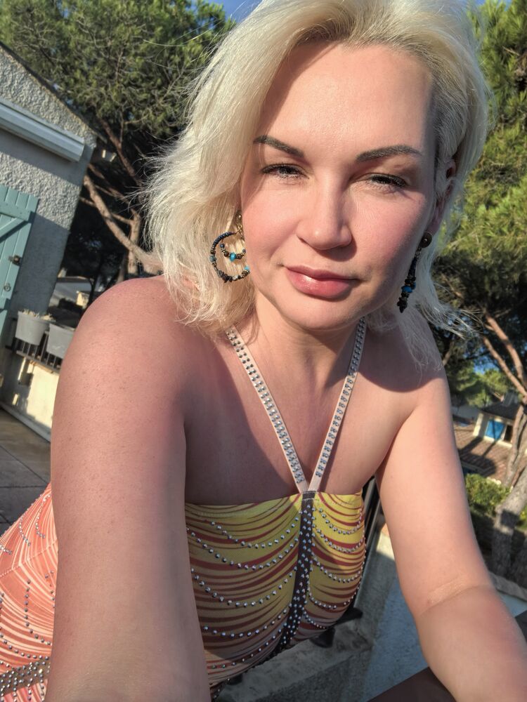  52946150  Katya, 37 ,    