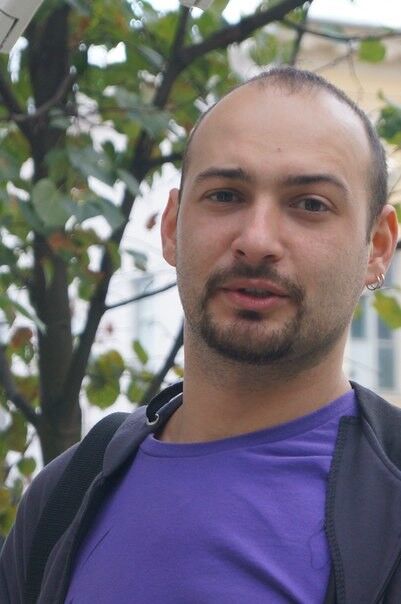  ,   Hrach, 43 ,   ,   , c , 