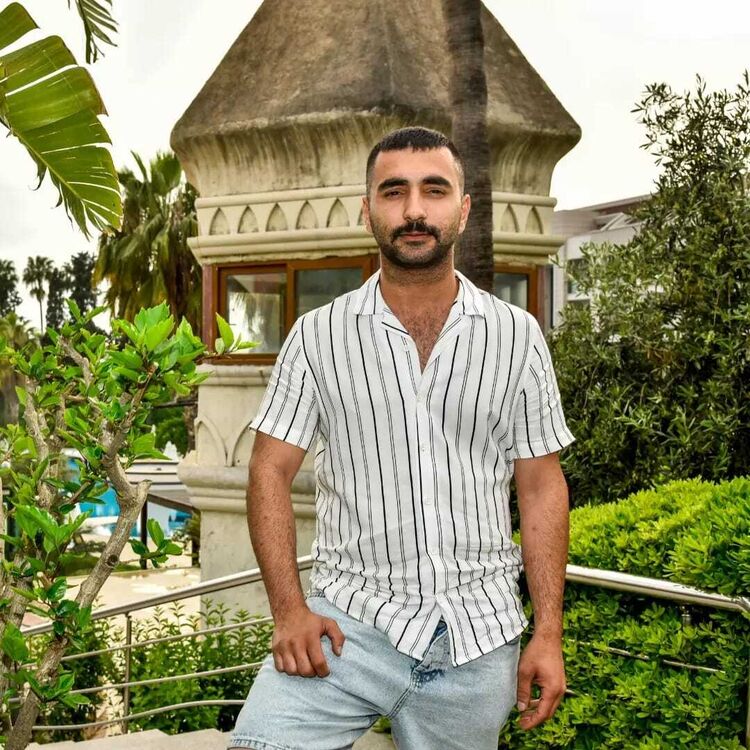  ,   Orhan, 29 ,   ,   