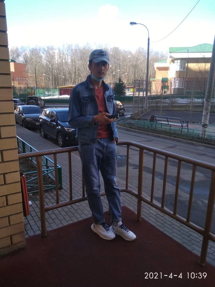  ,   Joni, 25 ,   ,   