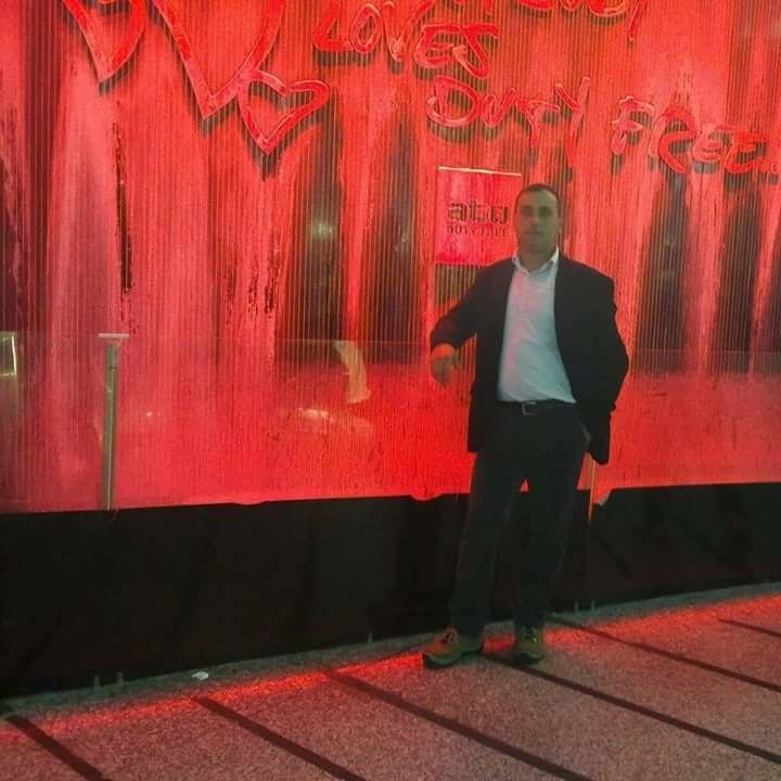  18856930  Tolga, 44 ,    Tetovo