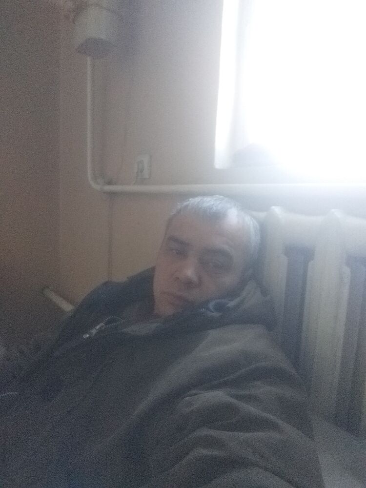  48833460  , 40 ,    