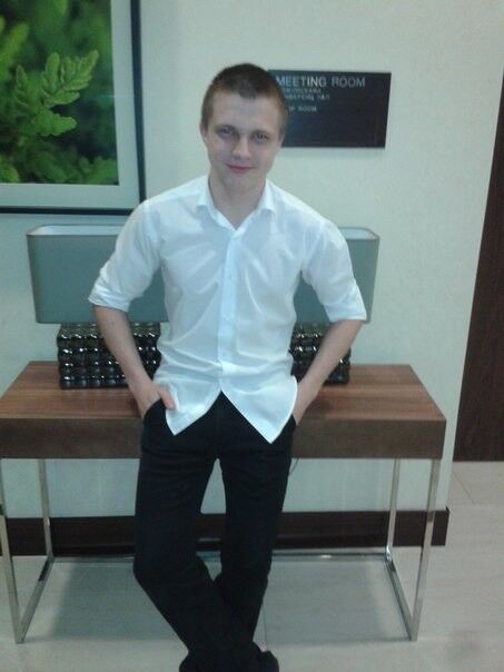  ,   Artem, 31 ,   