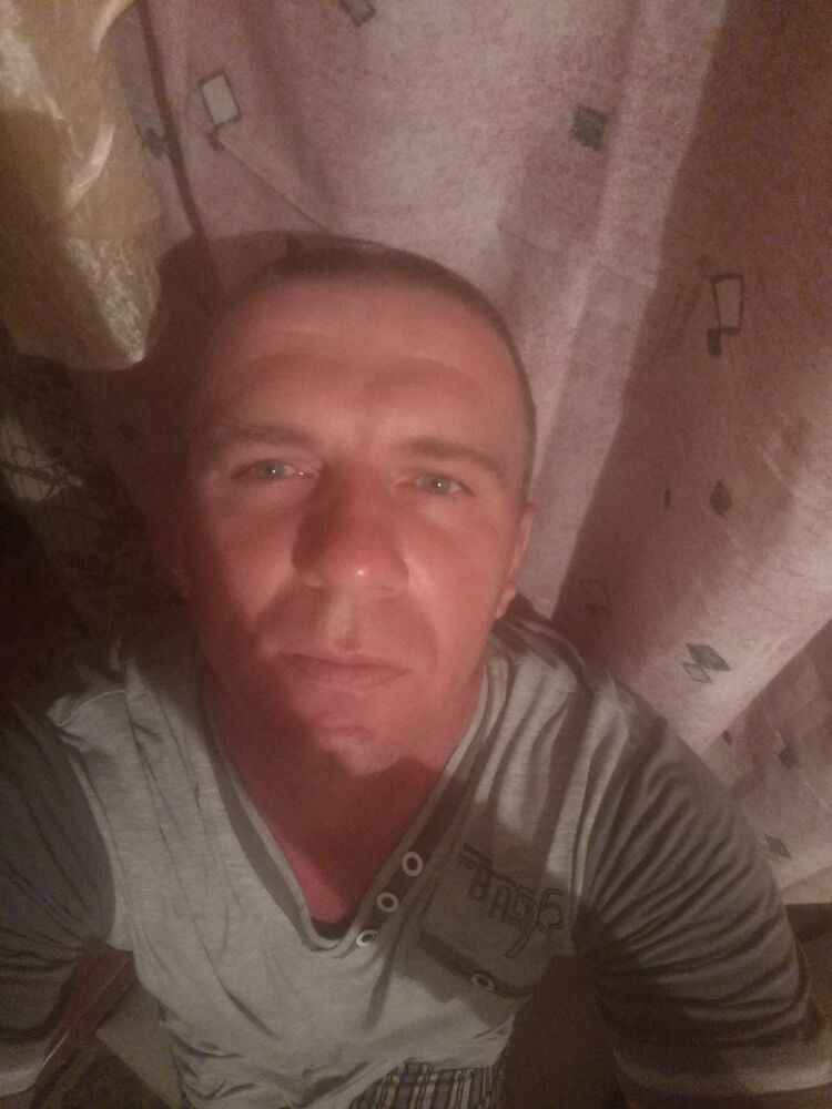  42440860  , 37 ,    