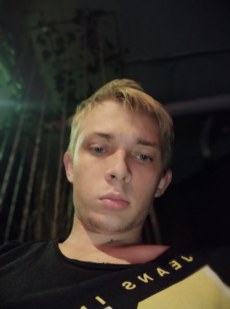  23736960  Ruslan, 27 ,    