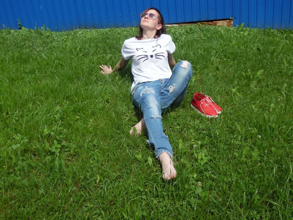  ,   Lena, 40 ,   ,   , c 