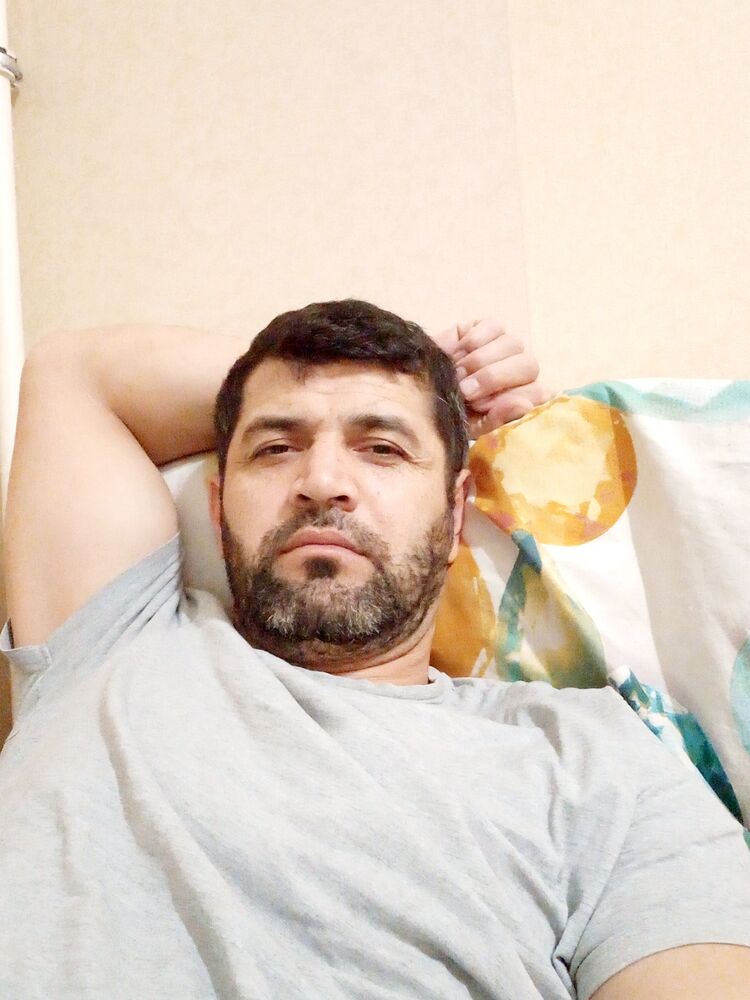  53691840  Ahmeb, 36 ,    -