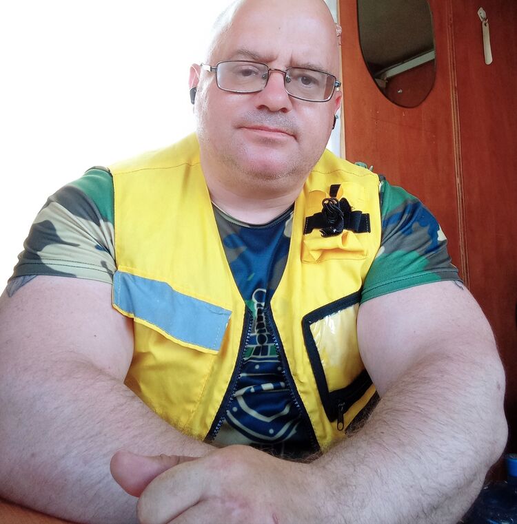  -,   , 52 ,     , c 