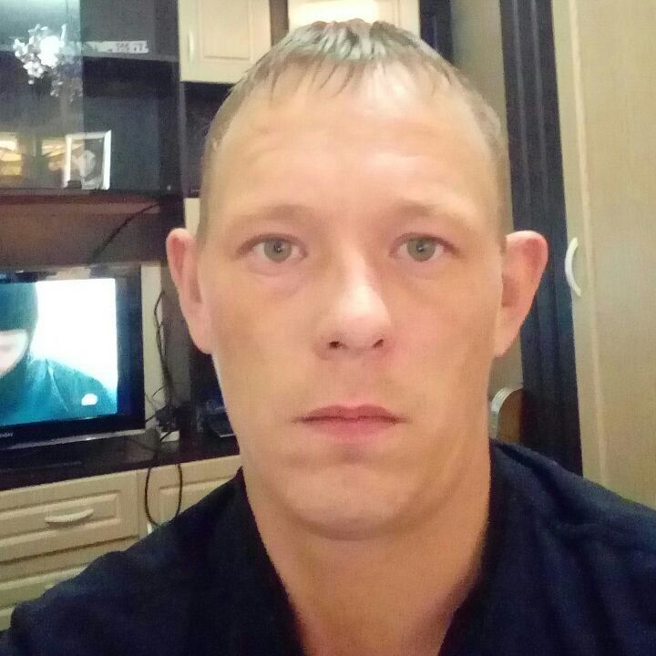  ,   Pavel, 39 ,   ,   , c , 