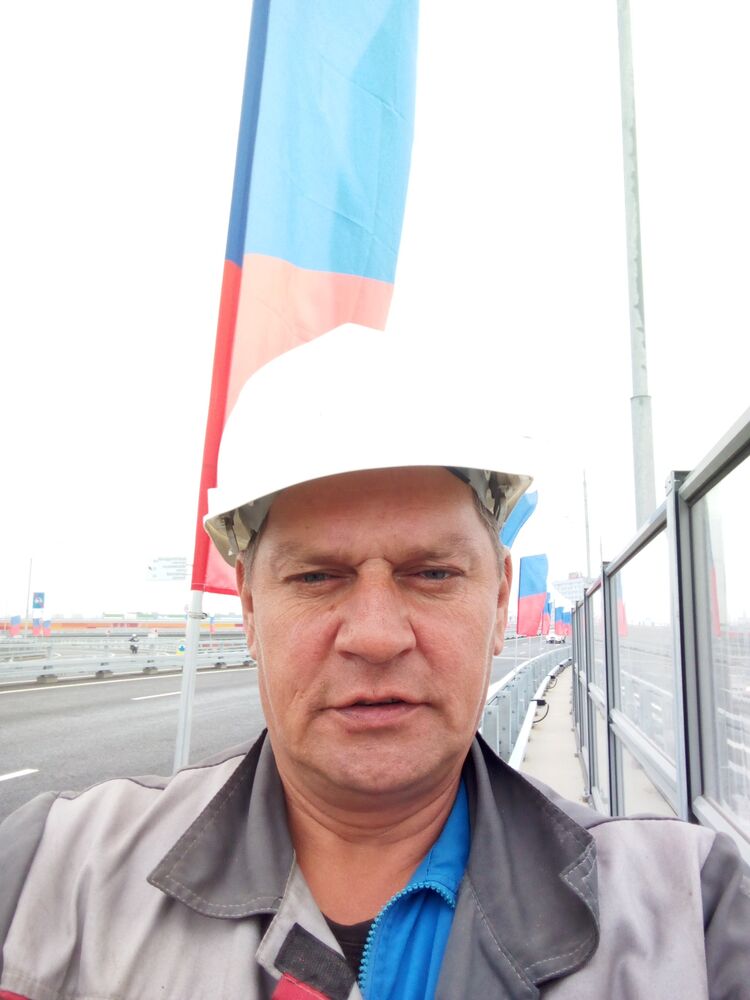  ,   Alexander, 47 ,   c 