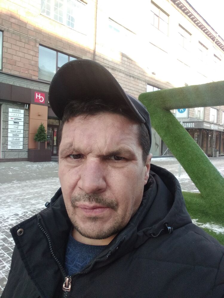  30754330  , 44 ,    