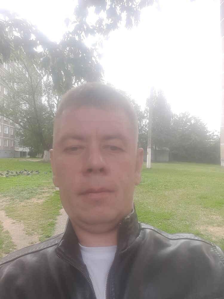  42183670  , 37 ,    