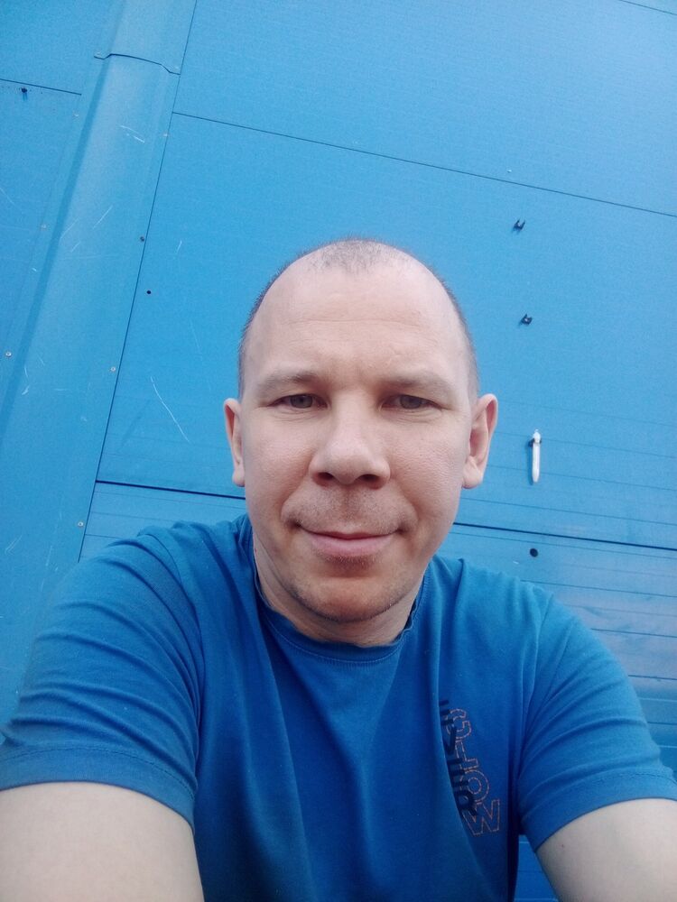  51703310  , 37 ,    