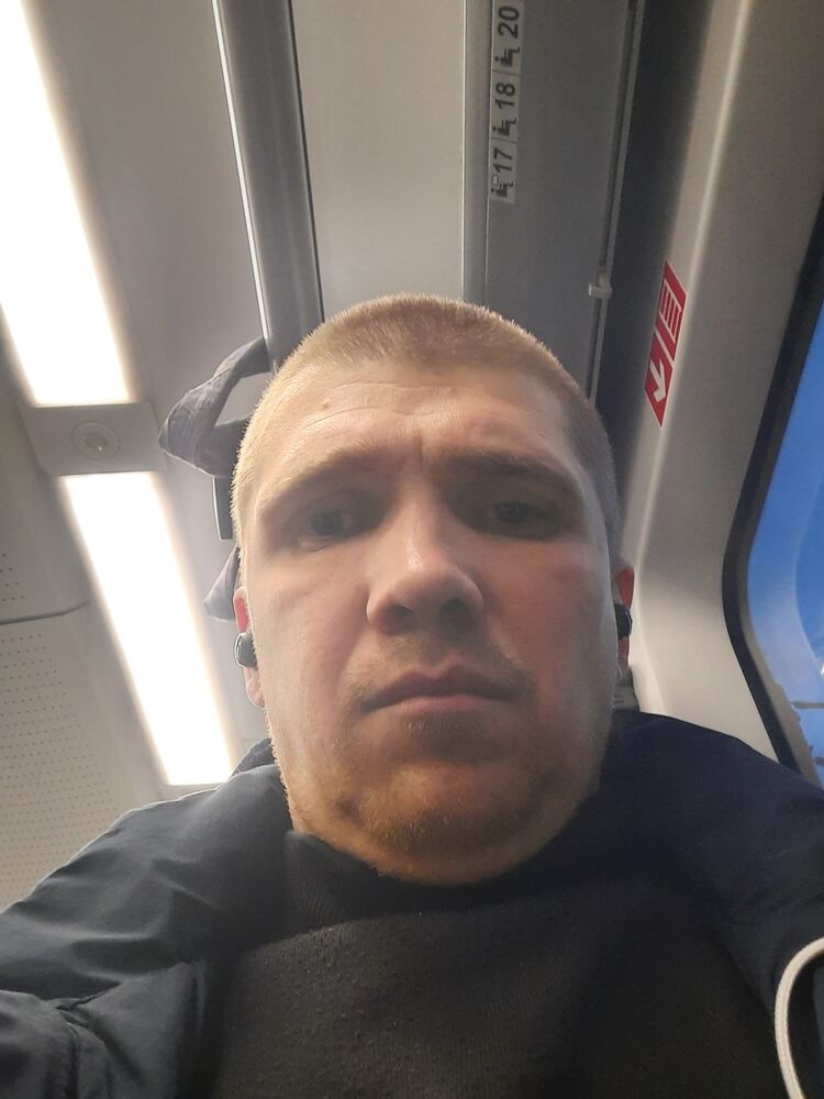  38718640  , 40 ,    