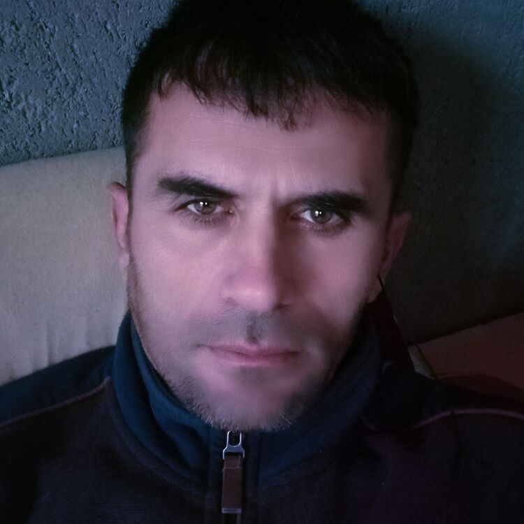  47407620  , 28 ,    