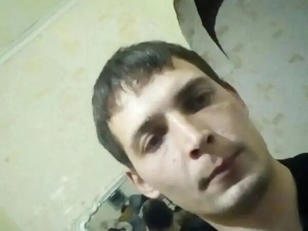  39485130  , 33 ,    