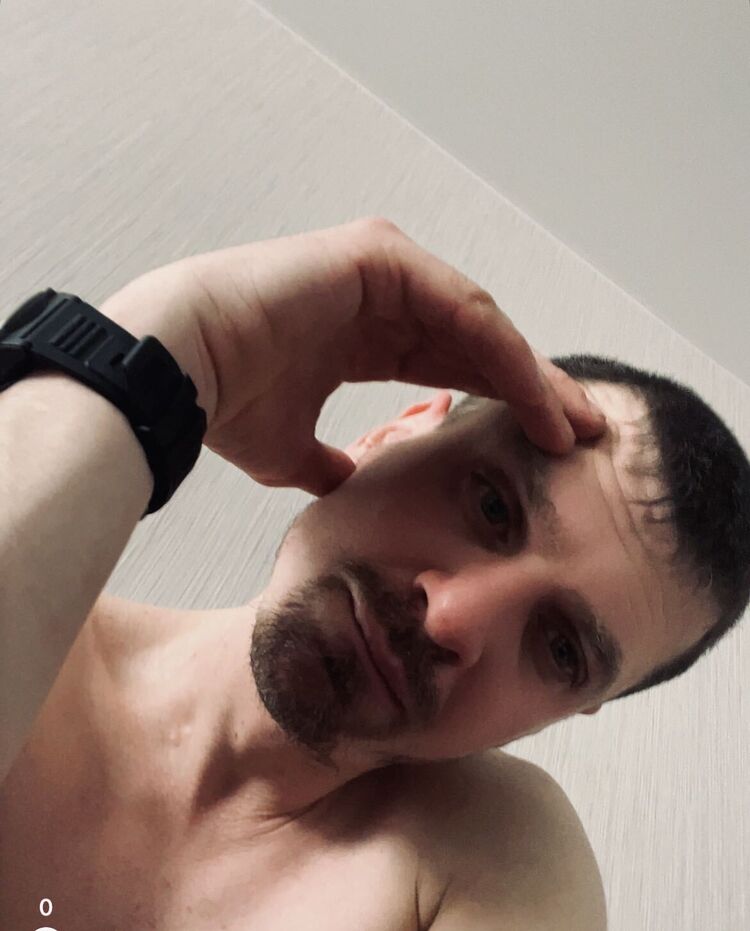  49733130  , 34 ,    