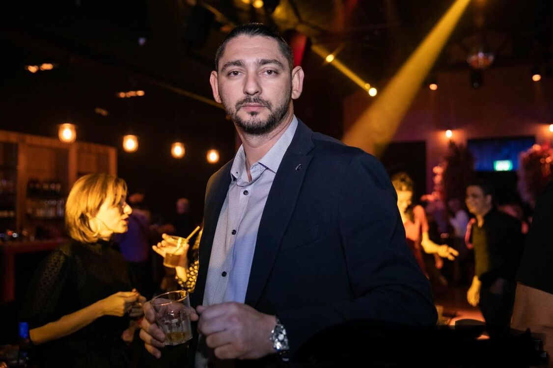  ,   , 38 ,   ,   