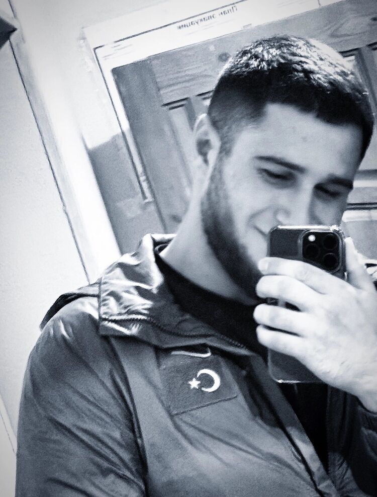  53078170  , 23 ,    