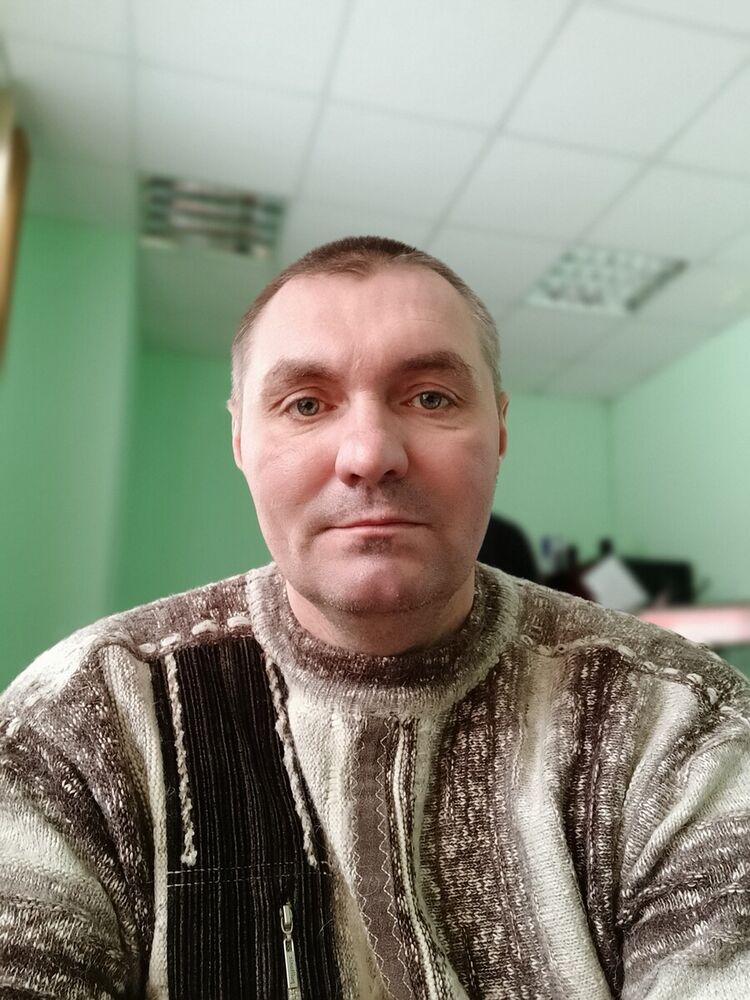  22100190  , 51 ,    