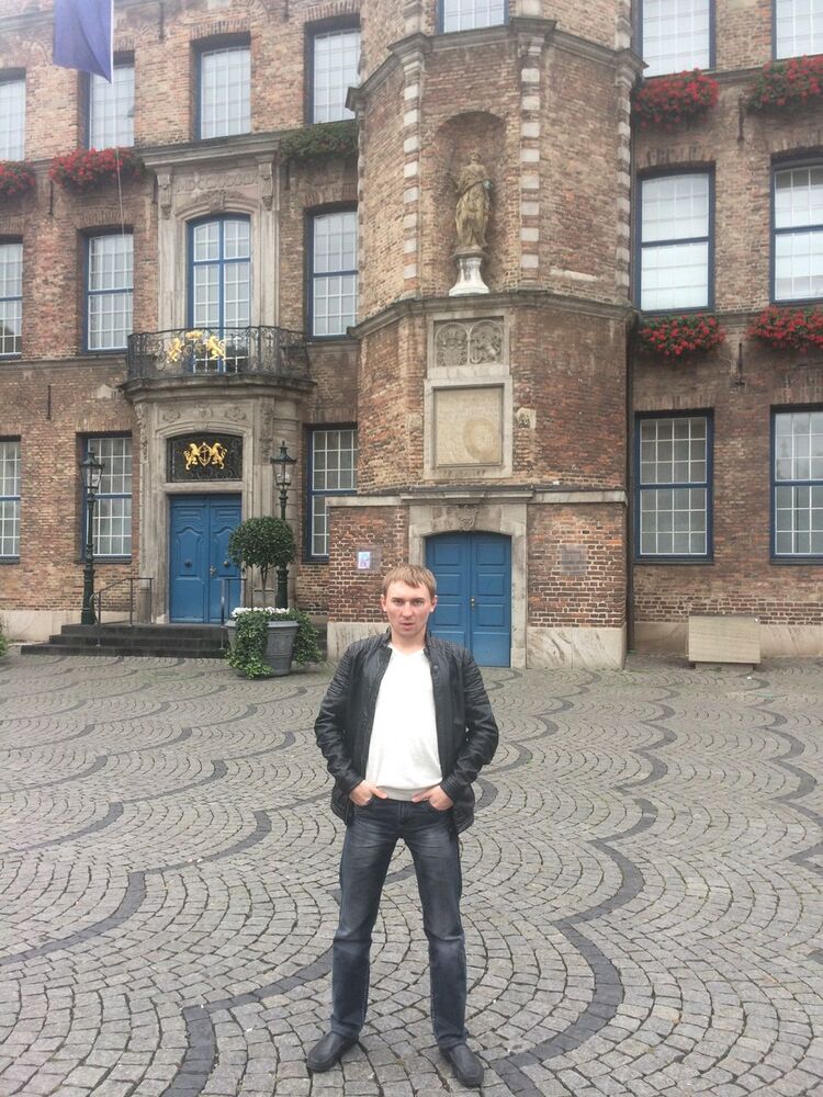 ���� 10859710 ������� ����, 35 ���, ���� ���������� � ������