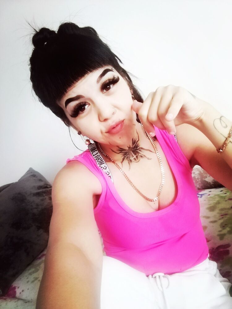  52832060  , 27 ,    
