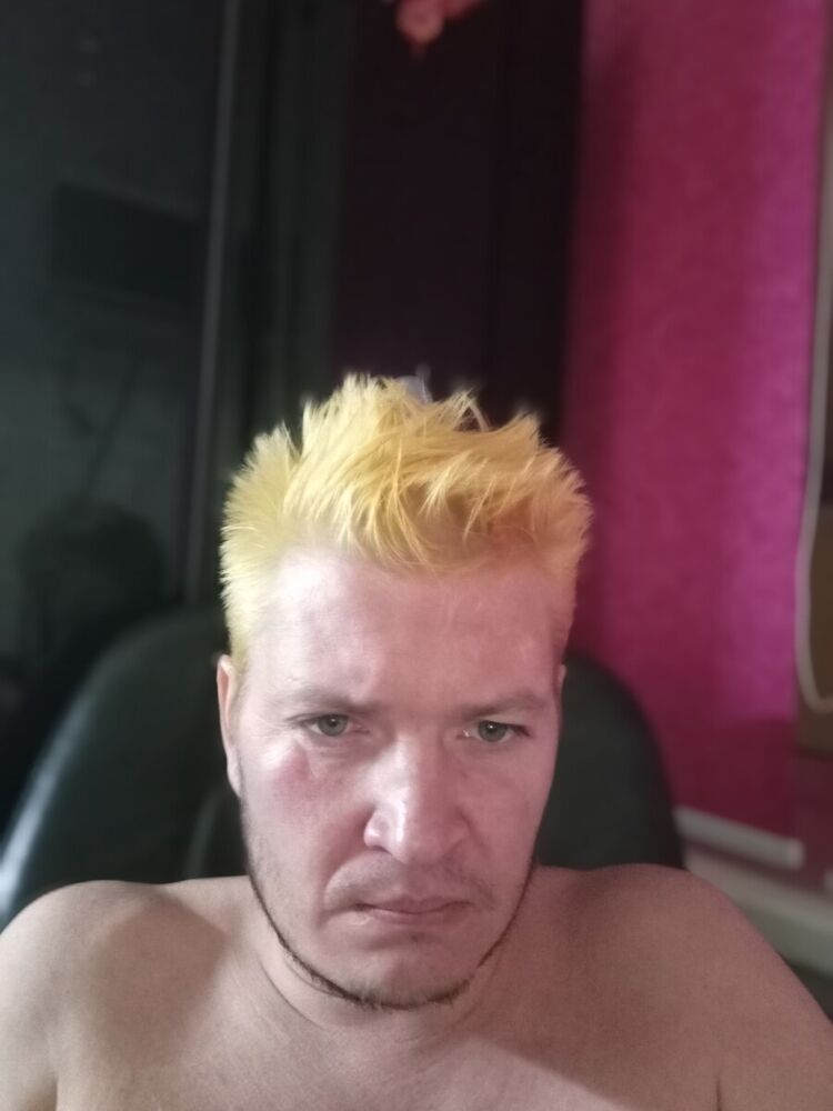  22143210  , 42 ,    
