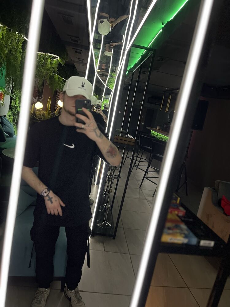  35879690  , 23 ,    