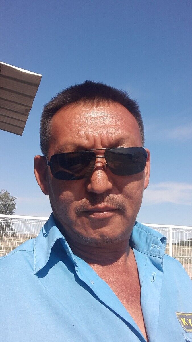  20741730  , 53 ,    