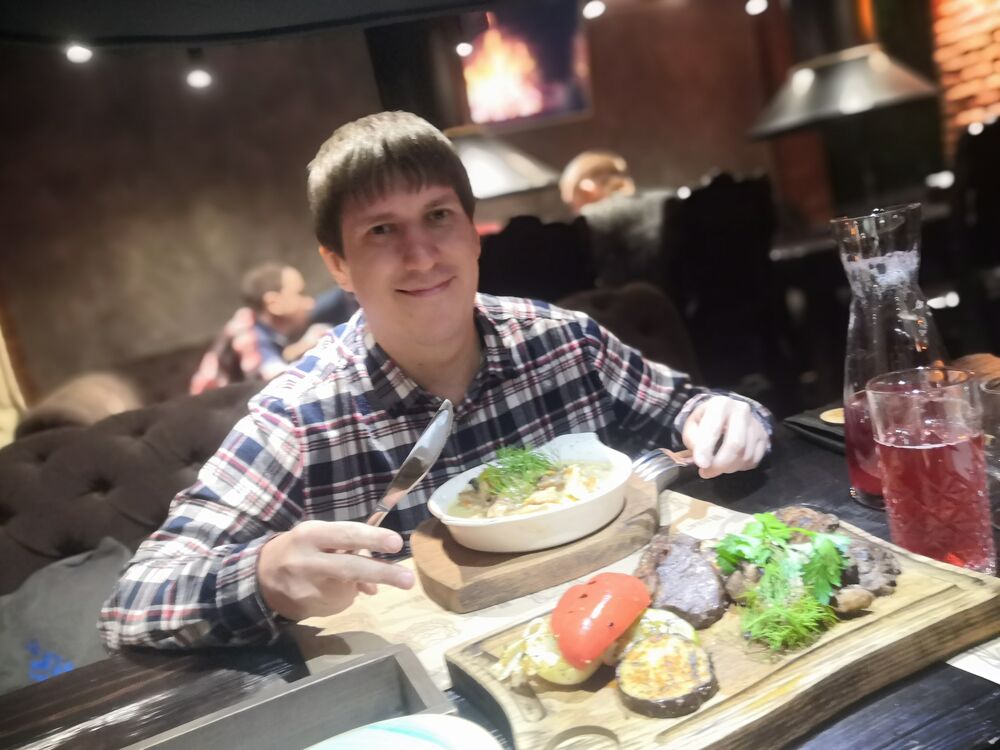  ,   Evgeny, 40 ,   ,   