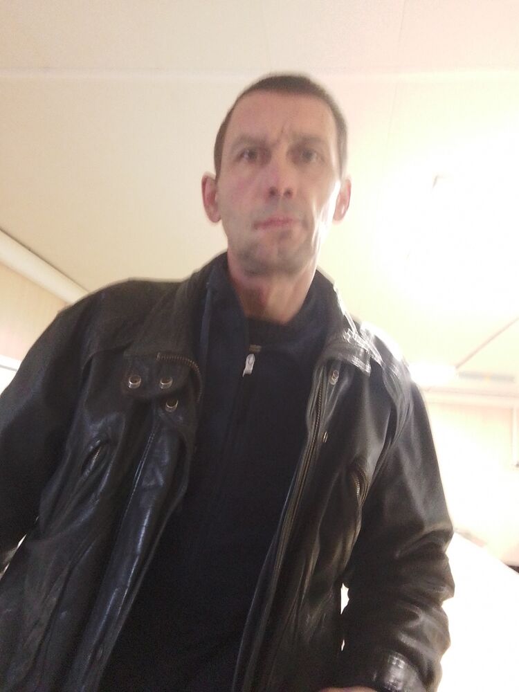  30662510  , 49 ,    
