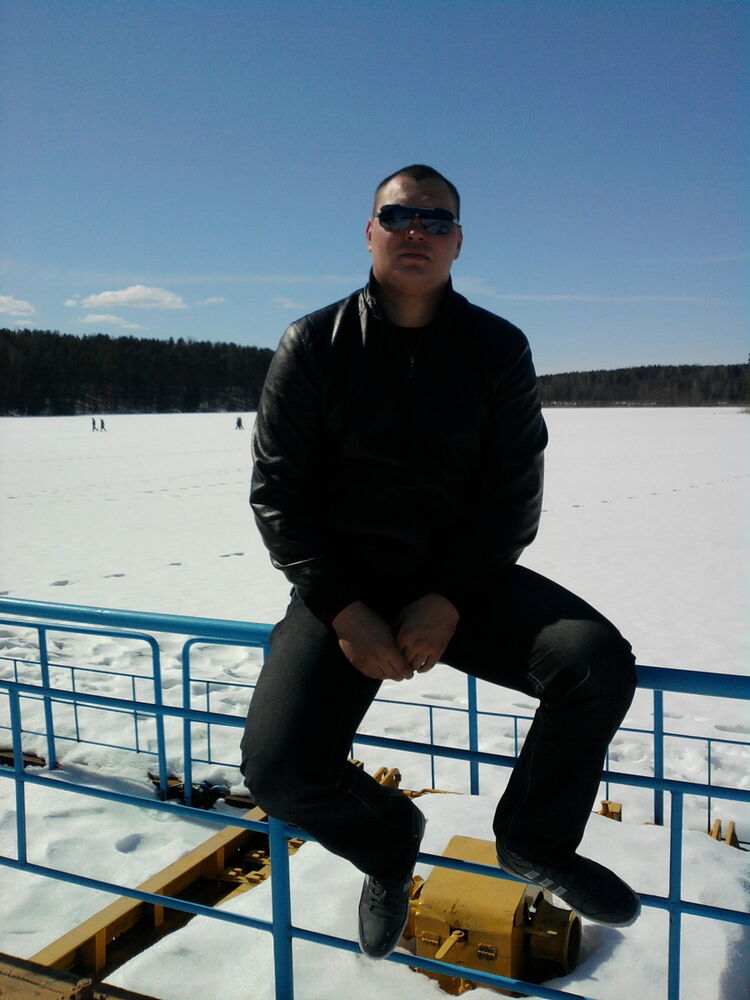  6032020  Maks, 37 ,    