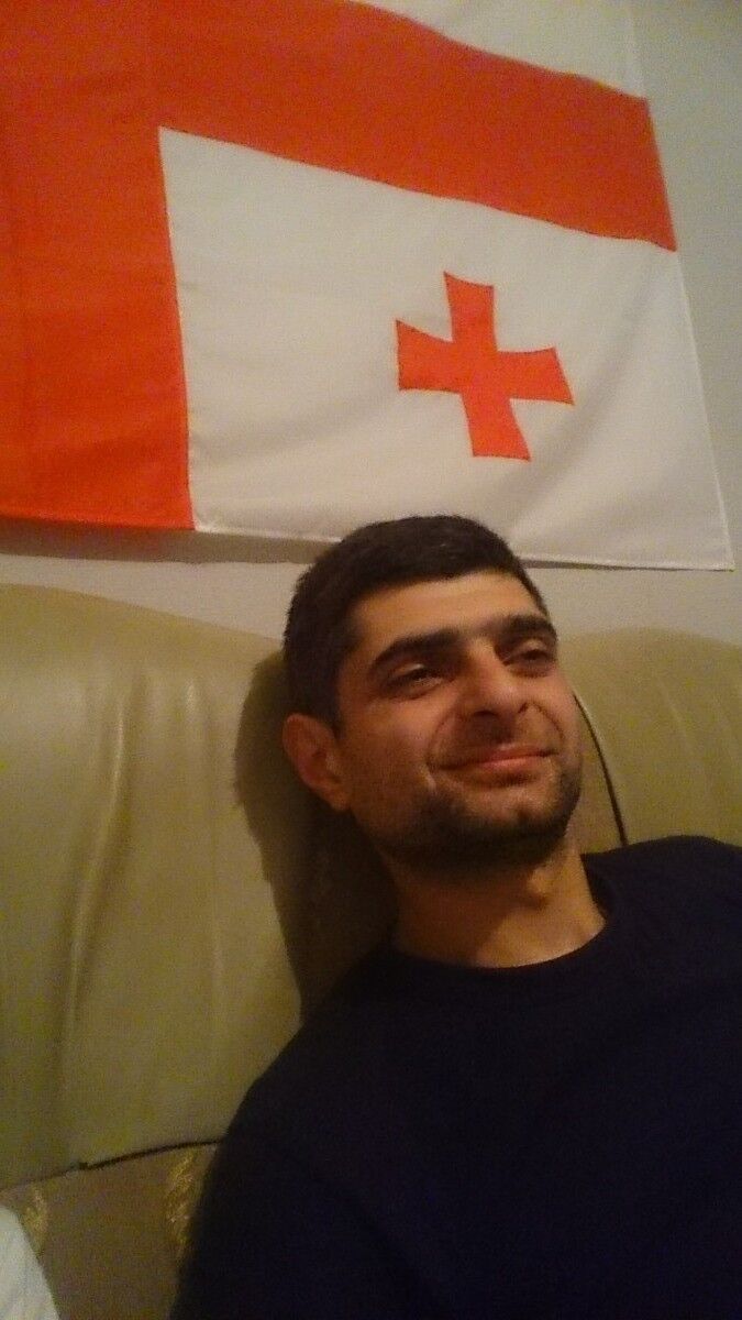  ,   Levan, 43 ,   