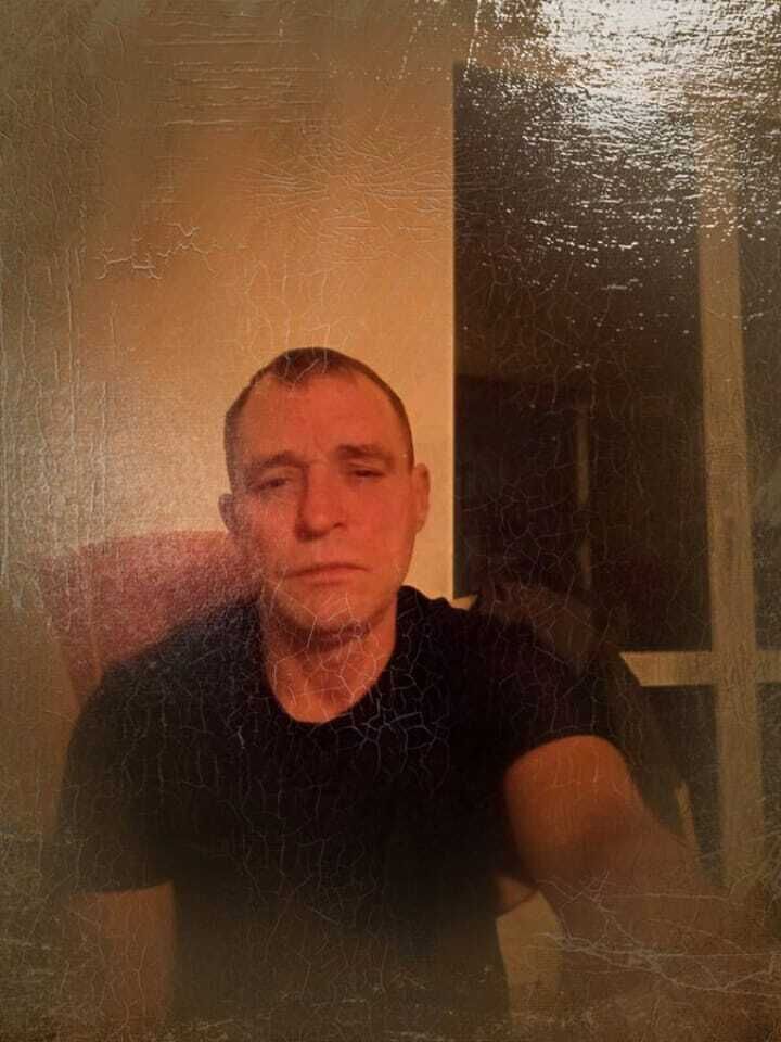  51173120  Vanya, 48 ,    