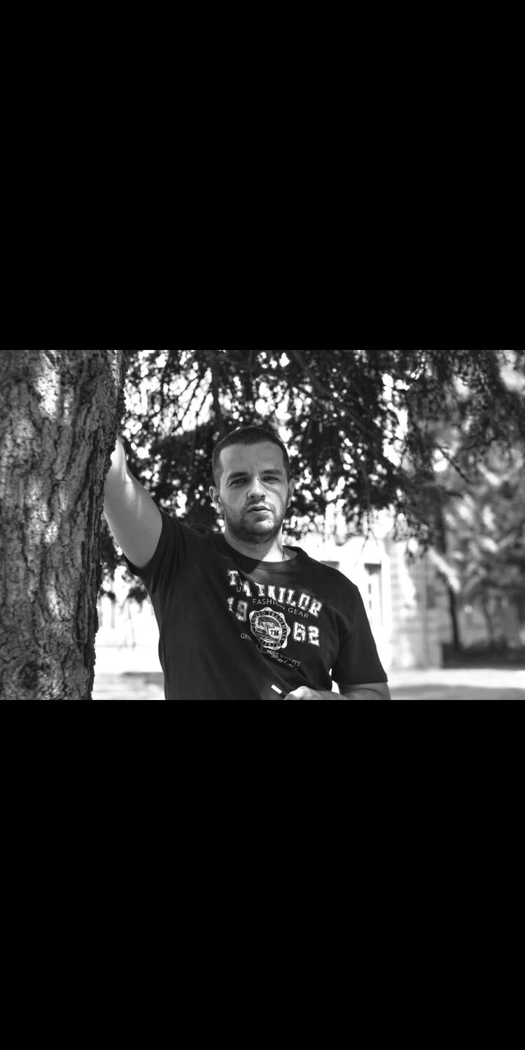 ���� 30517740 ������� Maikl, 40 ���, ���� ���������� � ������