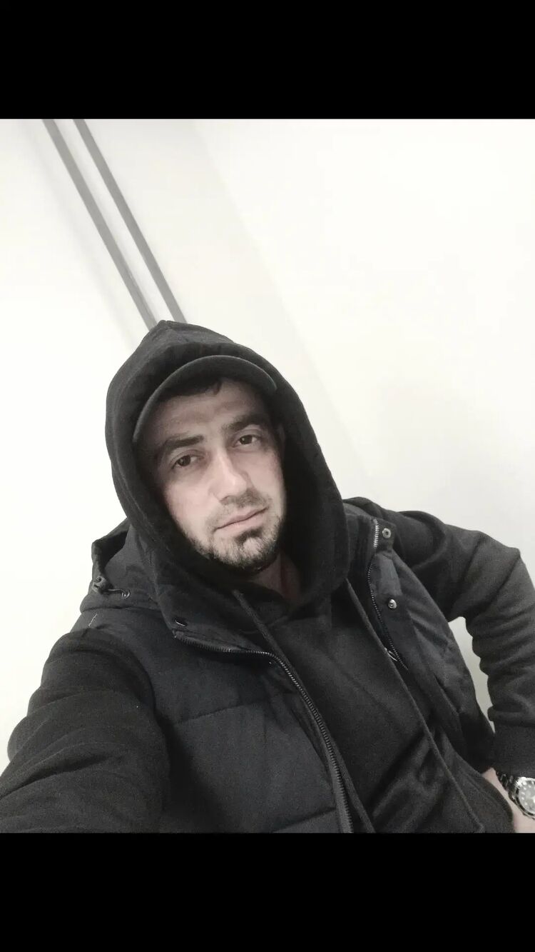  46237420  , 30 ,    