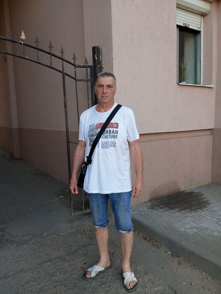  ,   , 52 ,   c 