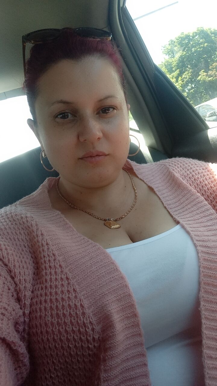  ,   Victoria, 34 ,   ,   