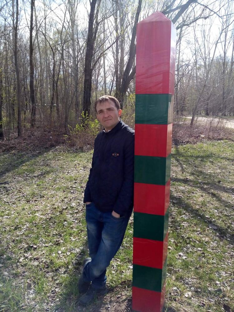  ,   Aleksey, 40 ,   ,   