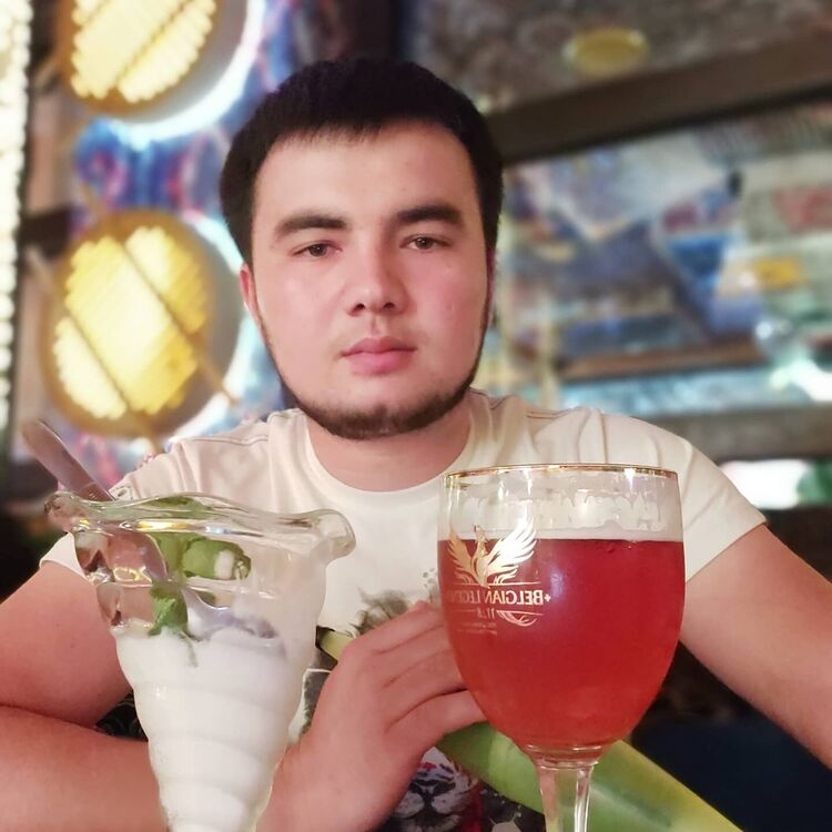 ���� 24838010 ������� Valijan j, 32 ����, ���� ���������� � �����